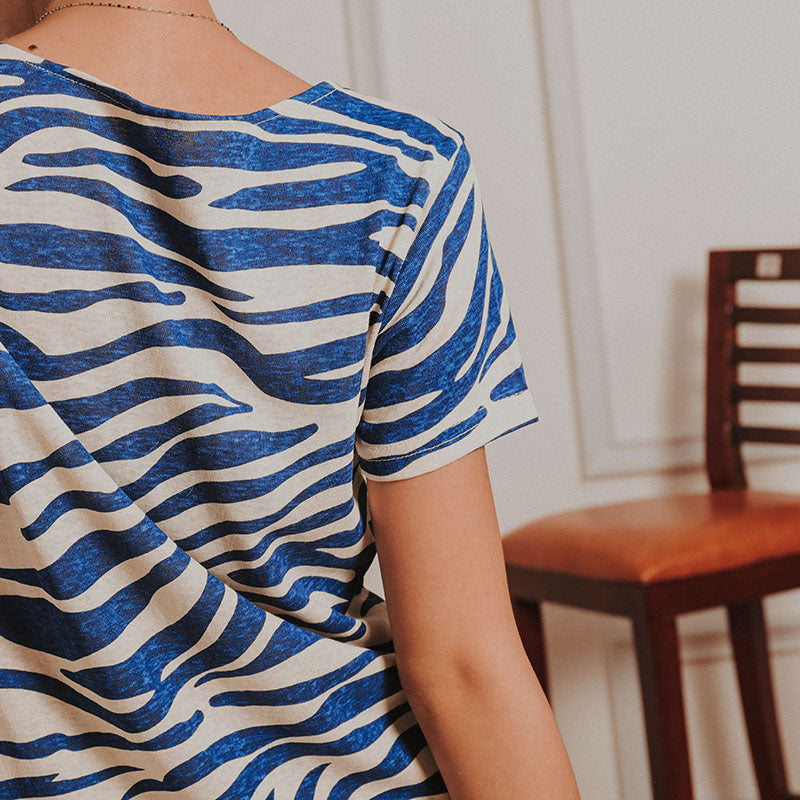 Blue stripe round neck women T-shirt